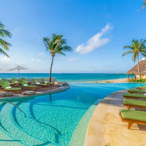 Mahekal Front & 5* Playa del Carmen